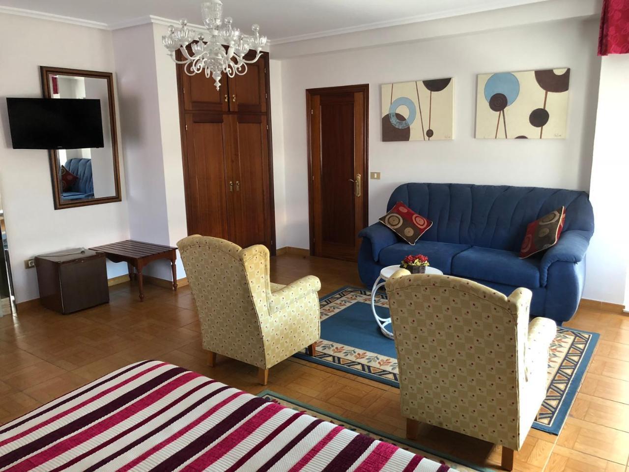 Hostal Juan Rosal Extérieur photo